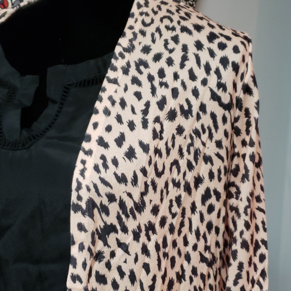 🐆Animal🐆 Print Cardigan - Picture 6 of 8
